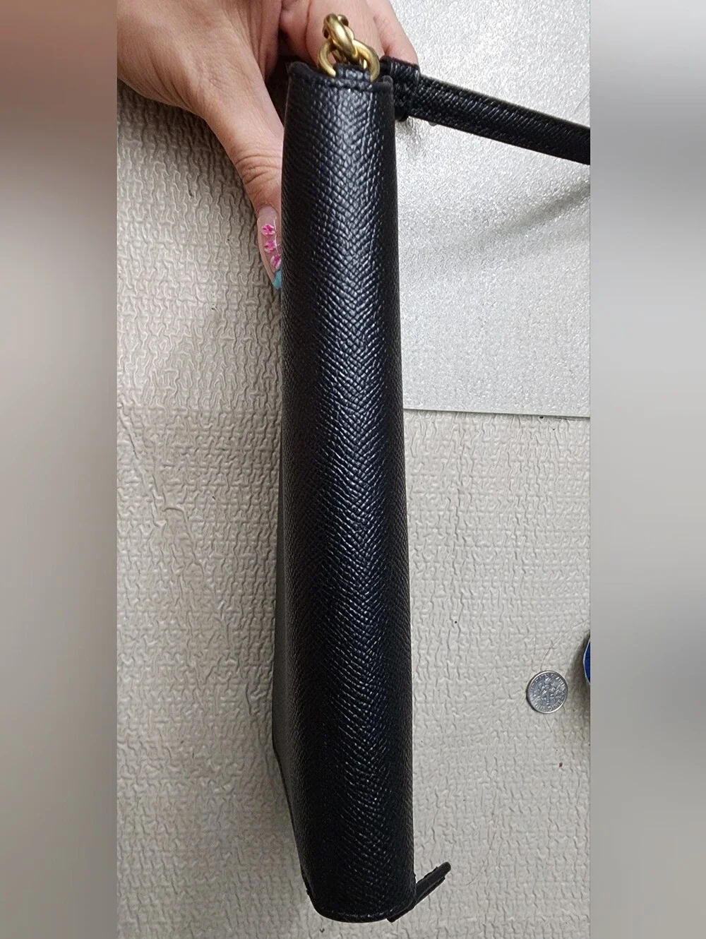 NWOT Coach Black Pebbled Leather Zip Wallet with Gold 'C' Logo
